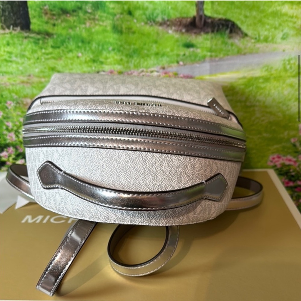 Michael Kors White Monogram Backpack Dome-Shaped Design NWT ( No Box ) Sheila - Picture 10 of 17